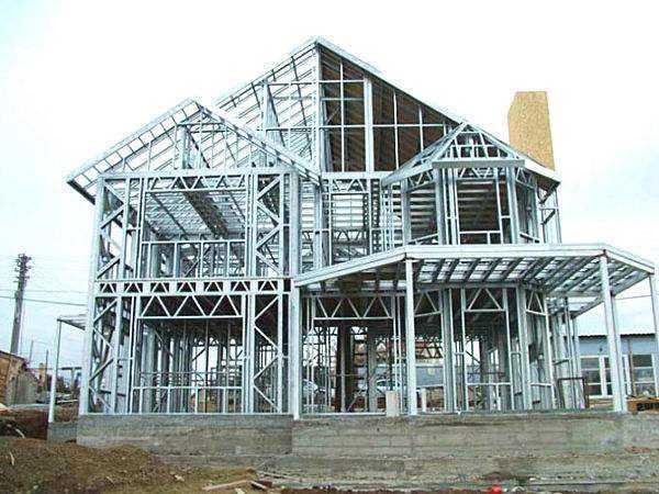 兴平钢结构建筑的腐蚀问题应该如何预防